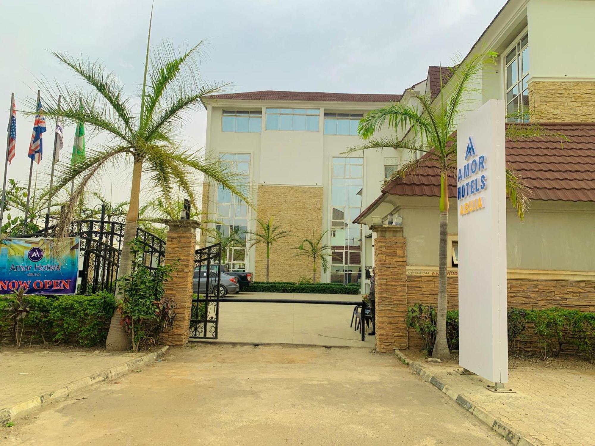 Amor Hotels Abuja Exteriör bild