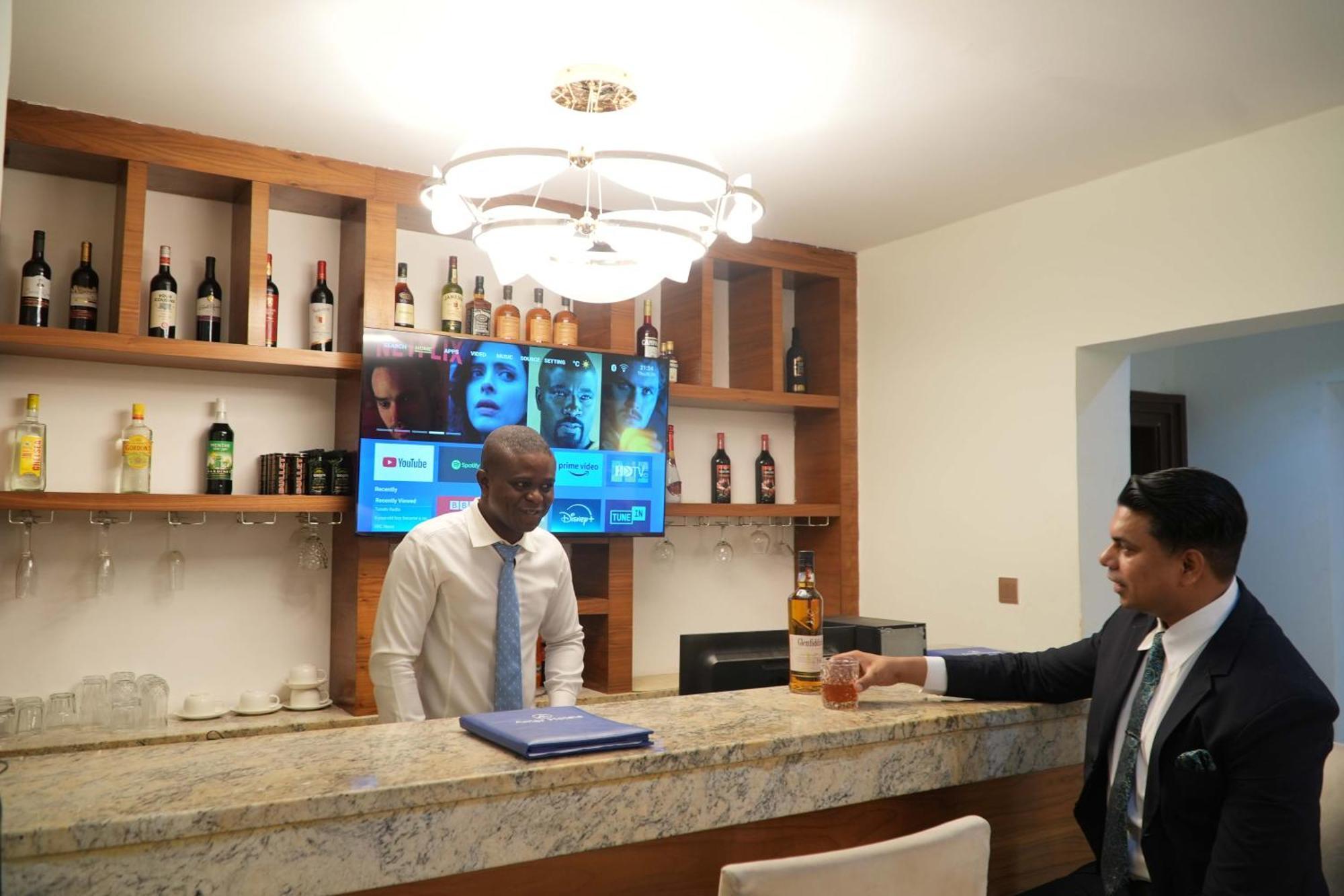 Amor Hotels Abuja Exteriör bild